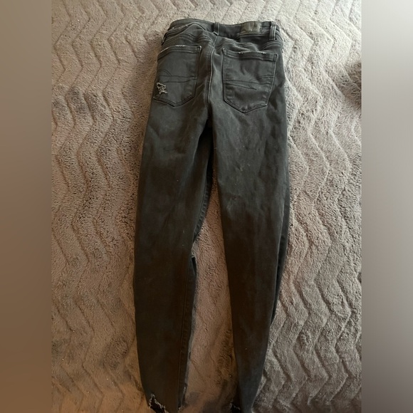 American Eagle Stretch Skinny Jeans Ripped Black size 00 Regular - Picture 4 of 6